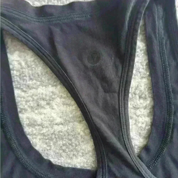 Lululemon  tank top - Picture 3 of 3